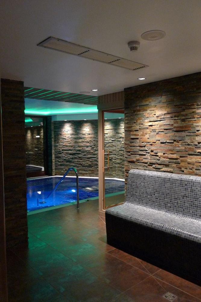 Hotel & Spa Niunit Эл Серрат Экстерьер фото