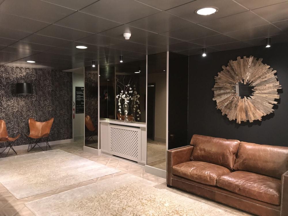 Hotel & Spa Niunit Эл Серрат Экстерьер фото